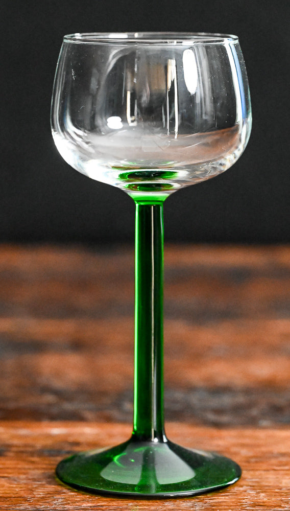 clear bulb, green stem Luminarc wine glasses