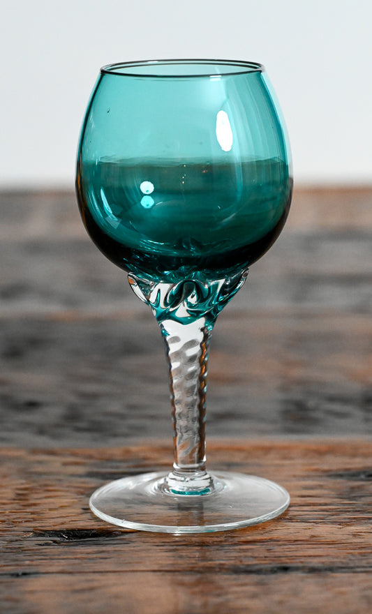 aqua wine glasses with clear twist stem