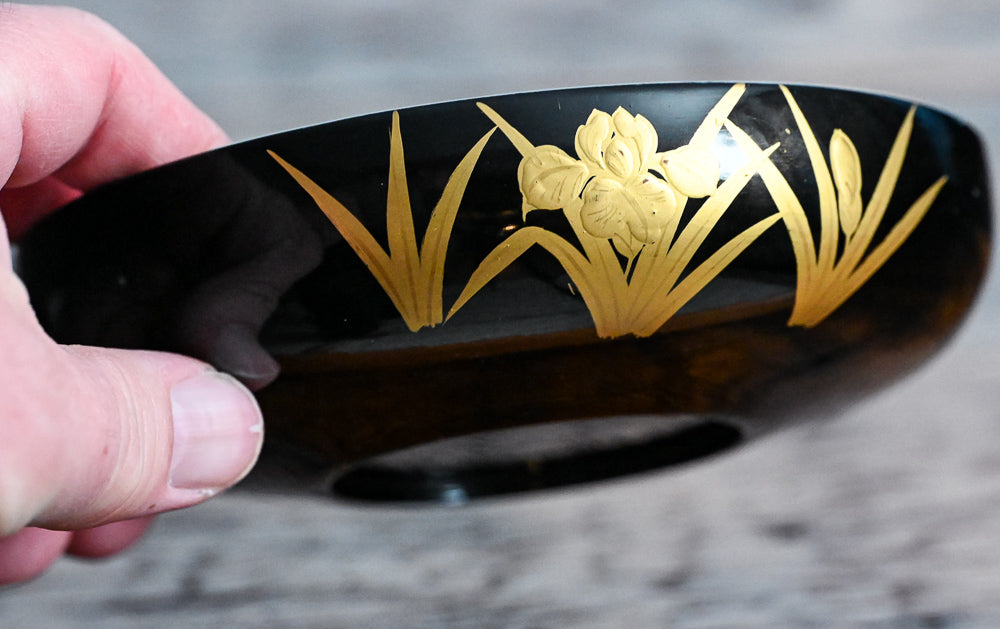 black bowls with gold flowers design