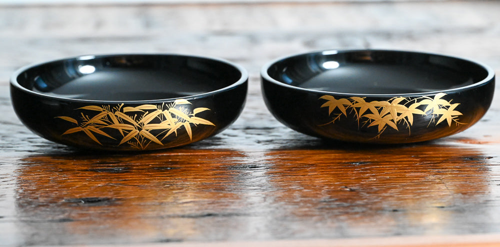 black bowls with gold flowers design