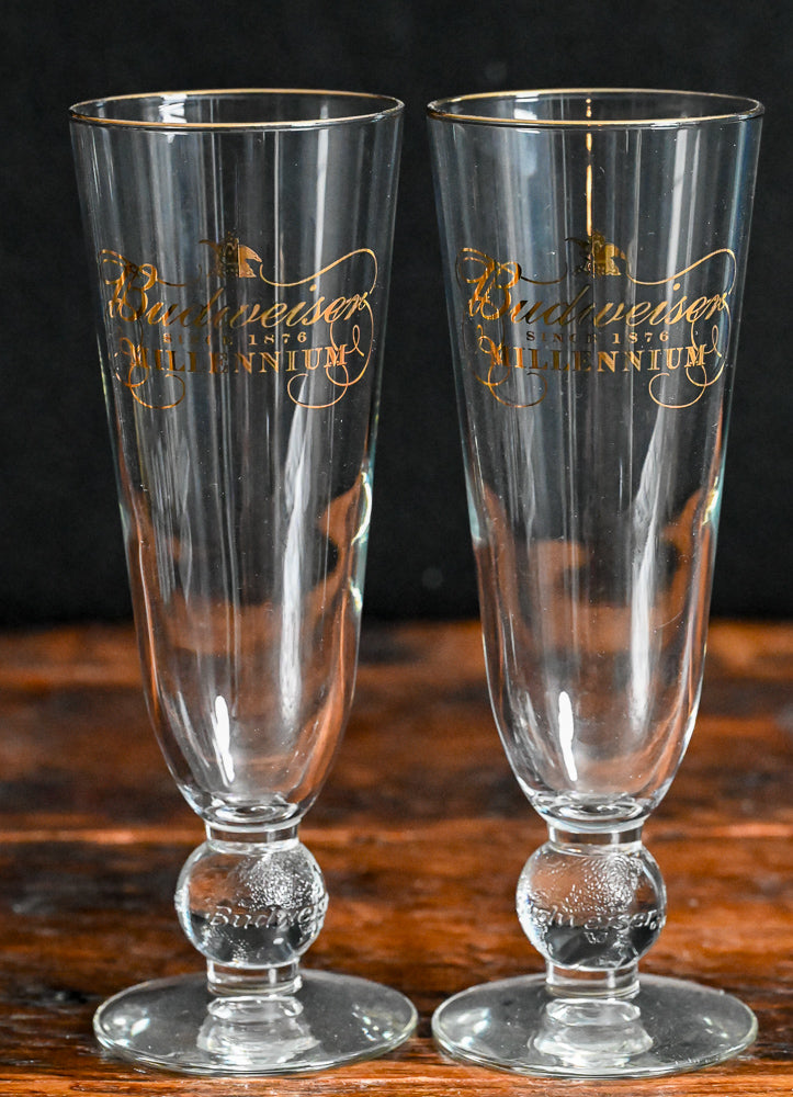gold rim Budweiser logo pilsner glasses