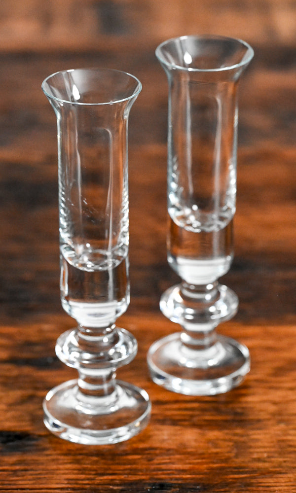 tall clear thin glasses