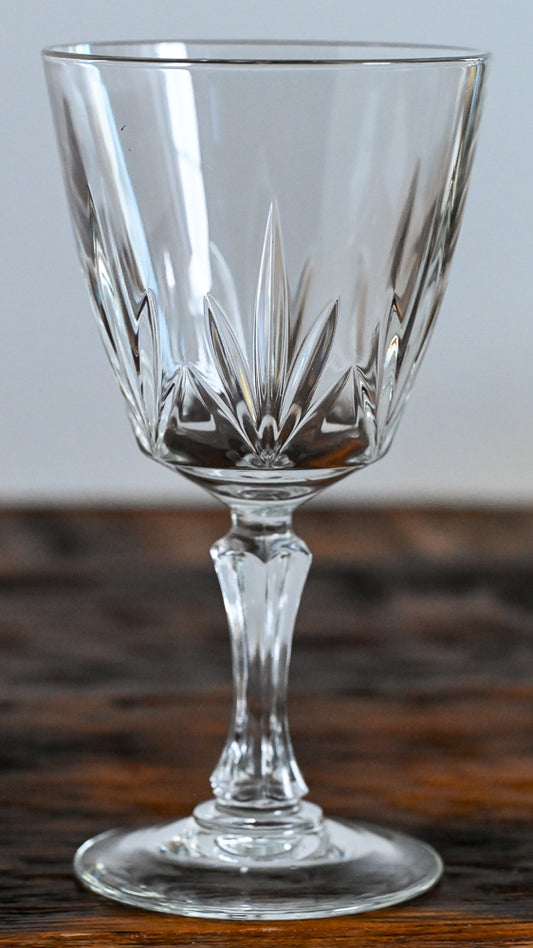 Cristal D'arques clear cut wine glasses