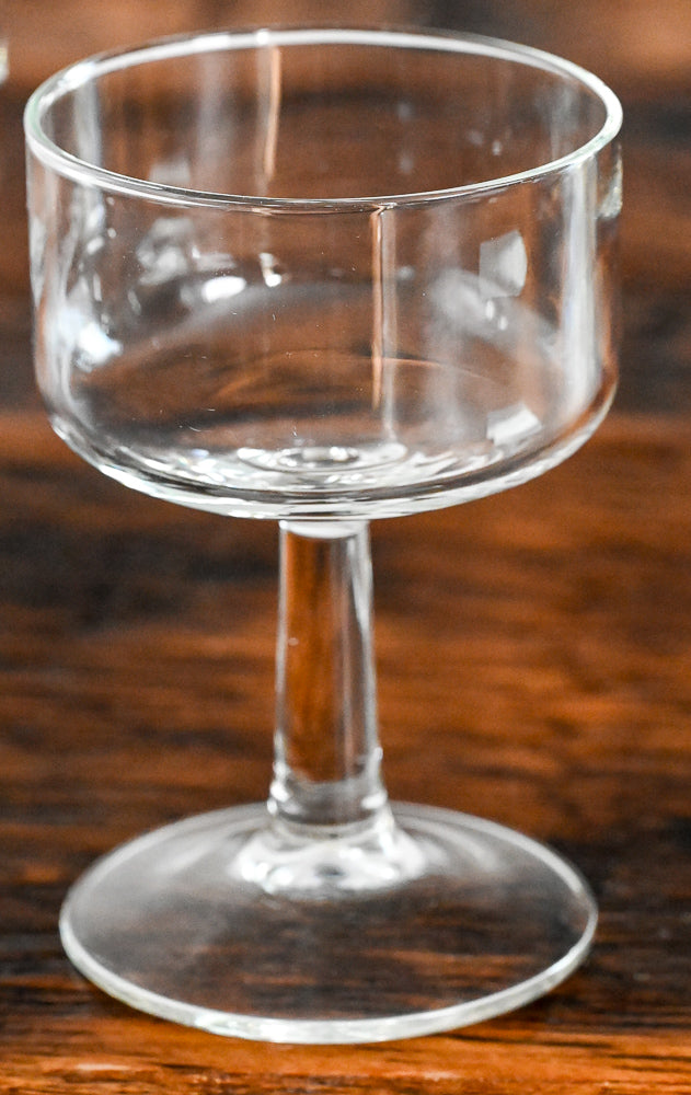 clear flat bottomed stemware
