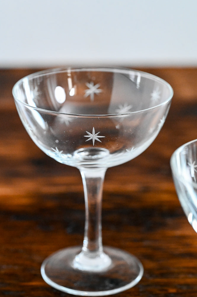 CG Quartzex Crystal stars etched champagne coupes