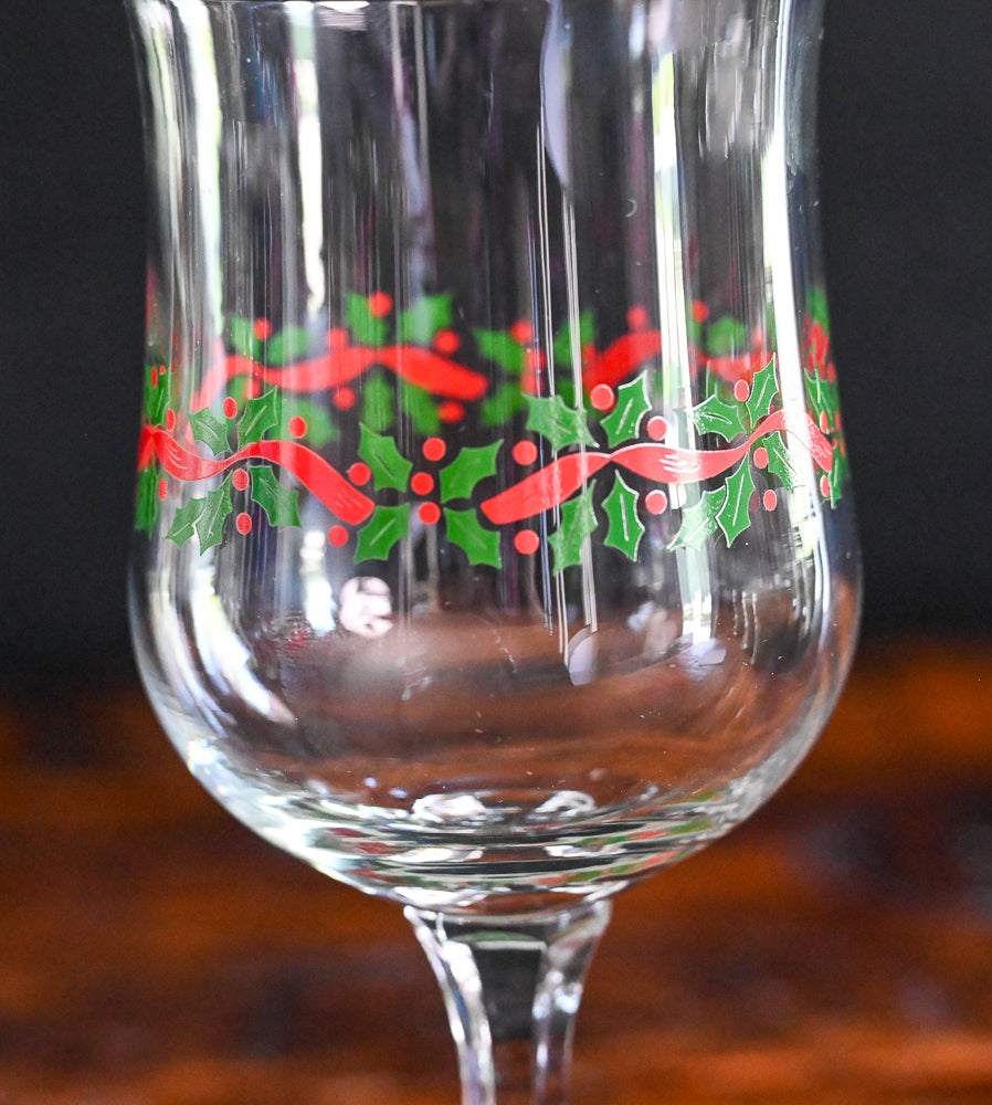 Arby's green holly and red ribbon print goblets
