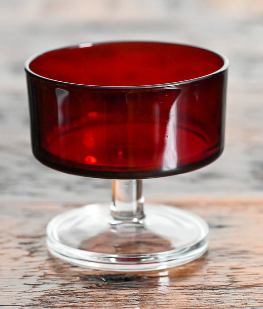 Luminarc Cavalier Ruby Red Clear Stem cocktail coupes