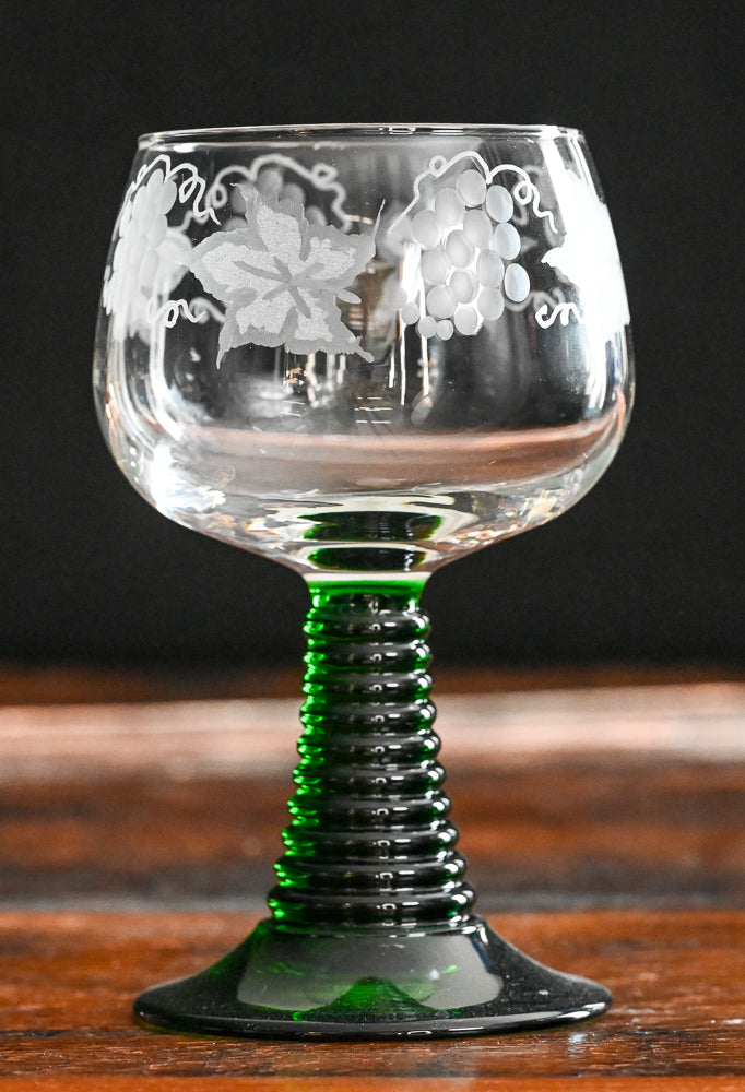 Luminarc Roemer Wine Glass with green beehive stem