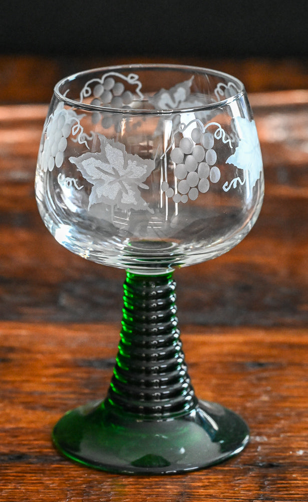 Luminarc Roemer Wine Glass with green beehive stem