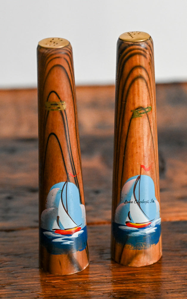 wood salt and pepper shakers Lake Okaboji boats painted
