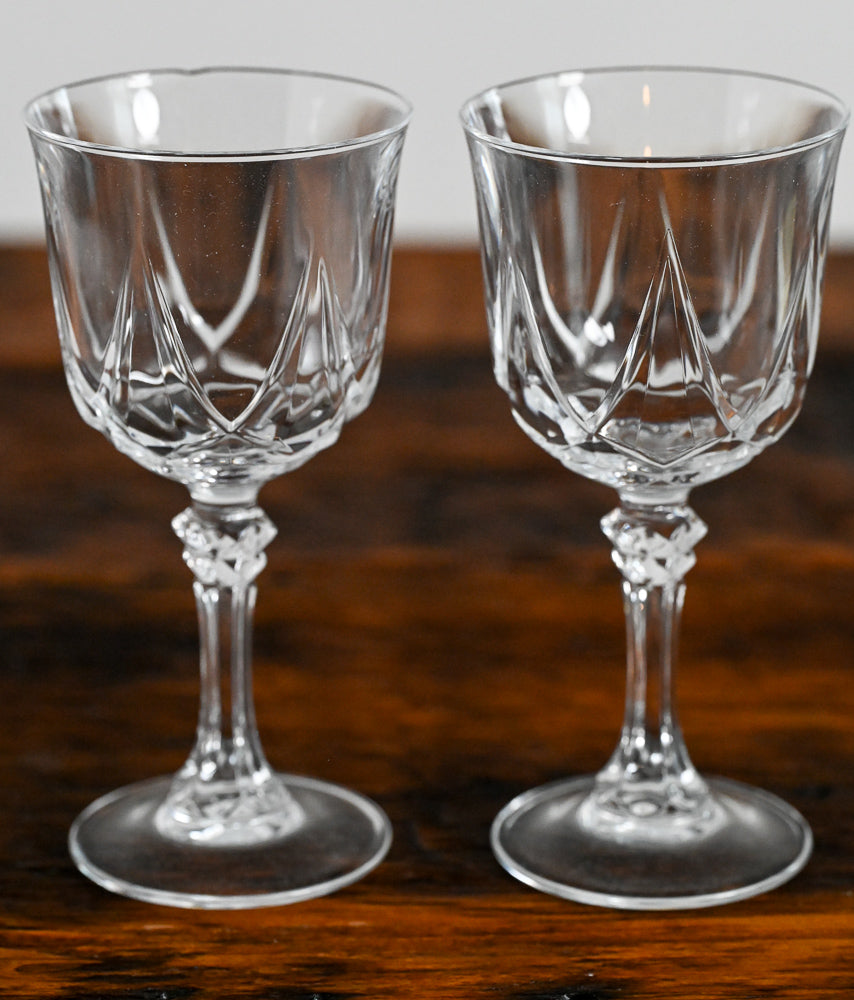 Cristal D'arques clear glass wine goblets