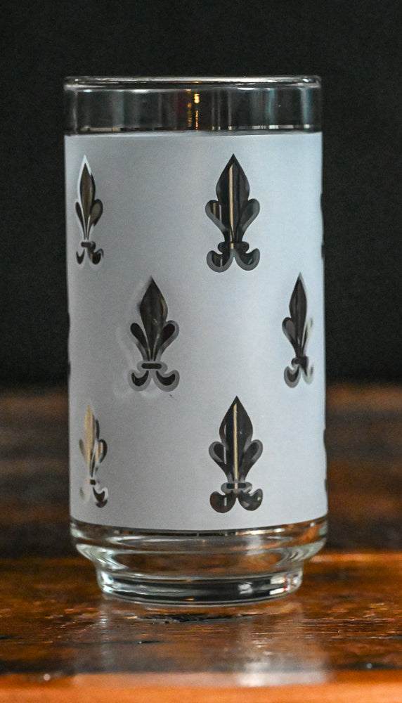 Libbey frosted and silver Fleur de lis drinking glasses