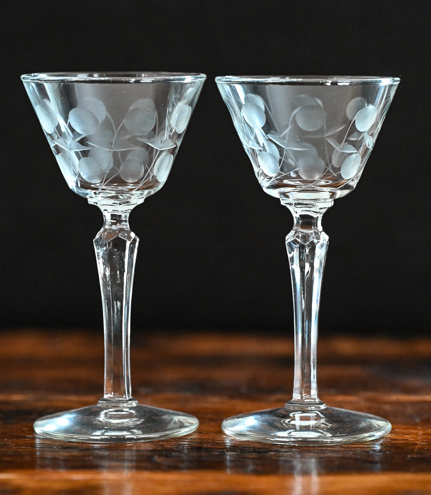 clear Libbey Carlton Liquor Glasses