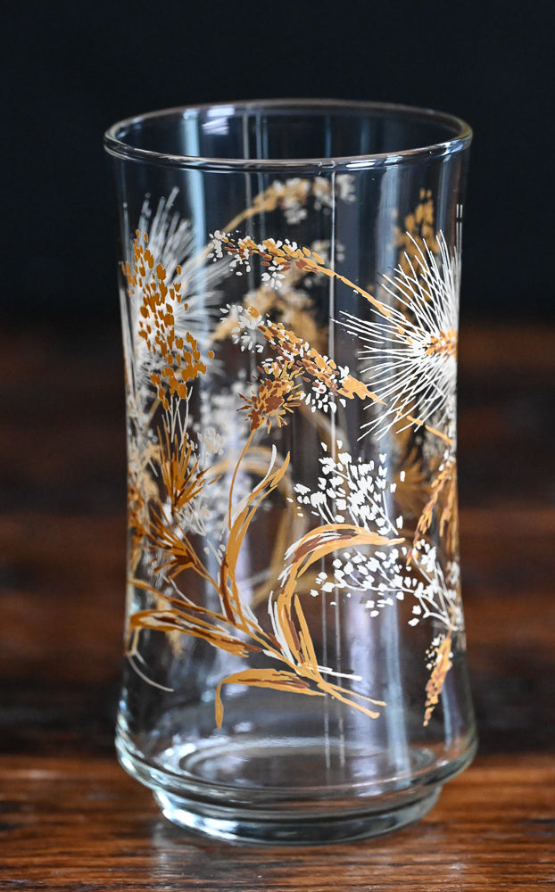 tan and white wheat print tumbler glasses