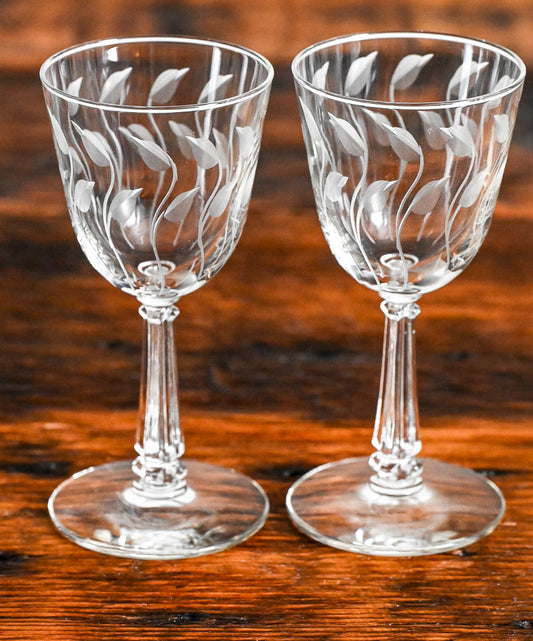 Libbey leaf etched clear wine glasses