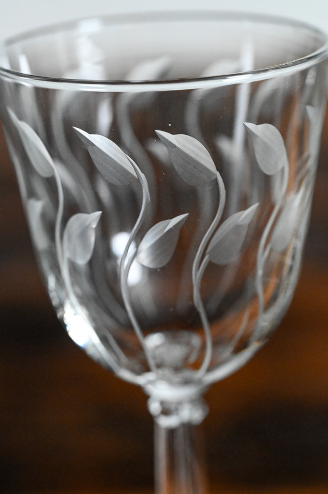 leaf etched clear wine glasses