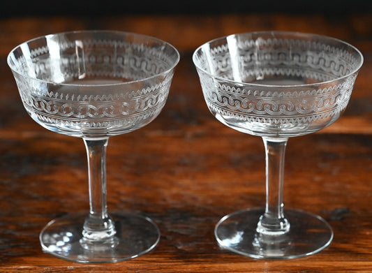 swirl etched clear cocktail coupes