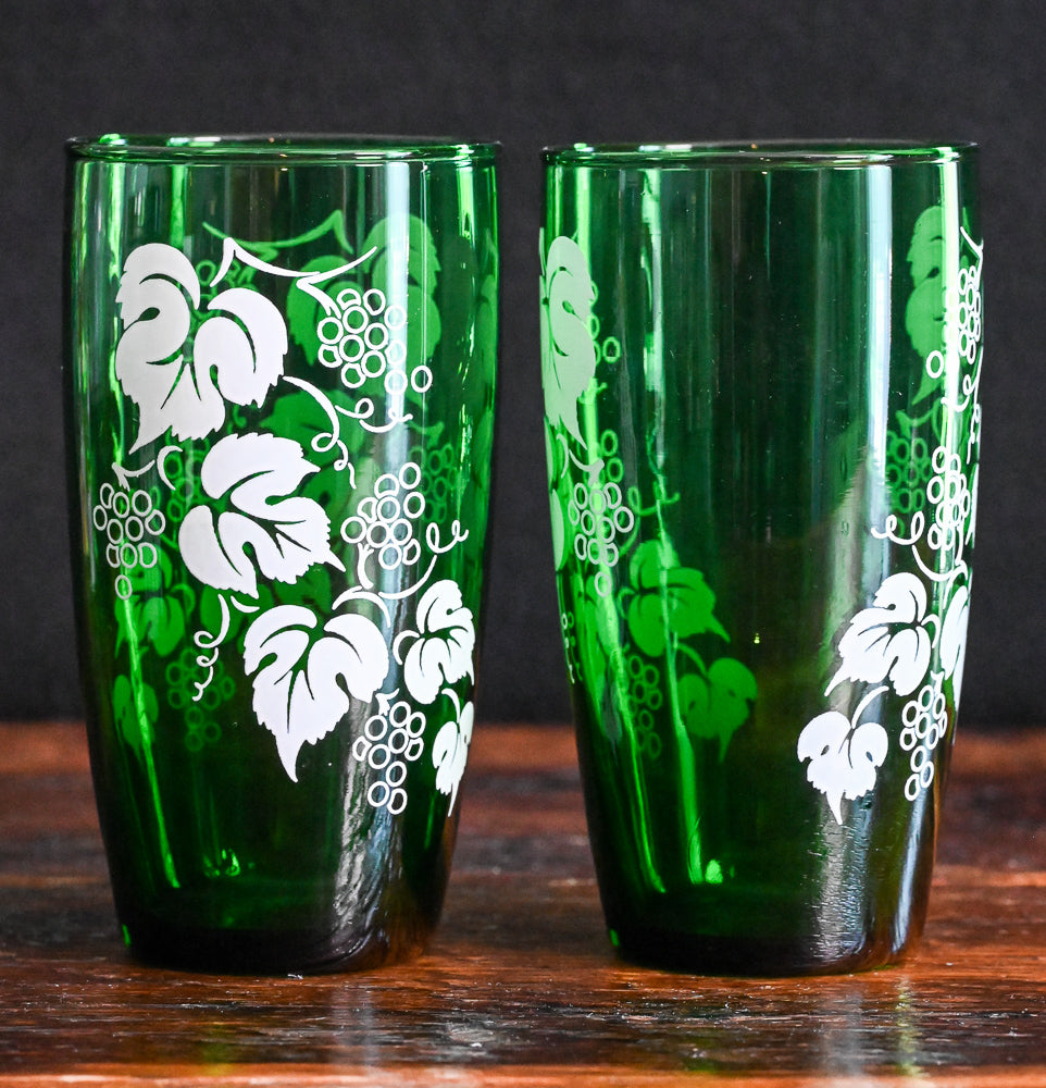 green Anchor Hocking tumblers with white grape leaf print
