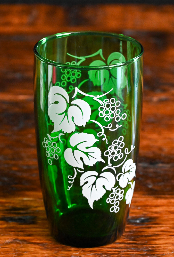 green Anchor Hocking tumblers with white grape leaf print