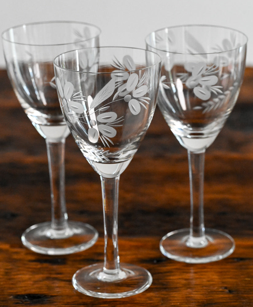 floral etched wine glasses