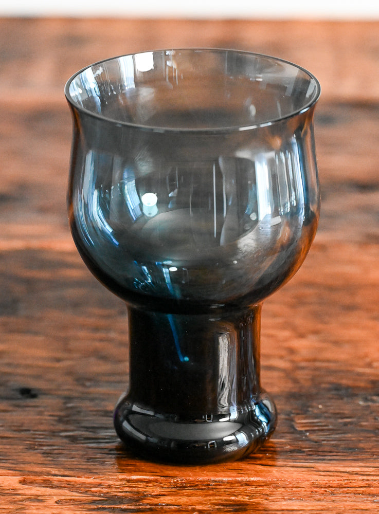 Dark blue Lenox Clairion Dark Glasses