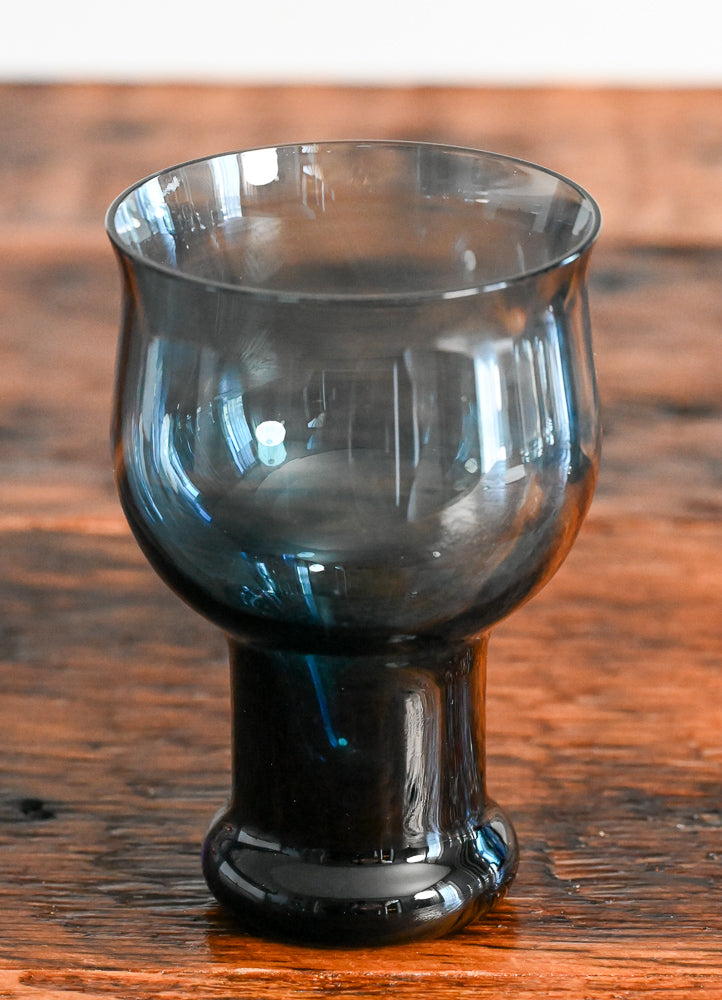 Dark blue Lenox Clairion Dark Glasses