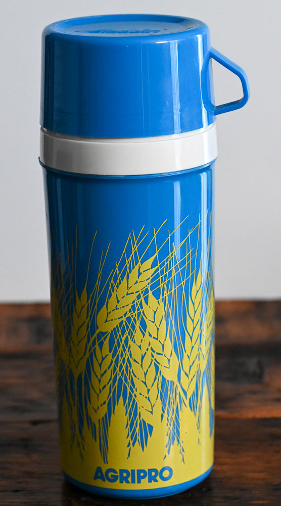 blue and yellow wheat print Agripro Aladdin thermos