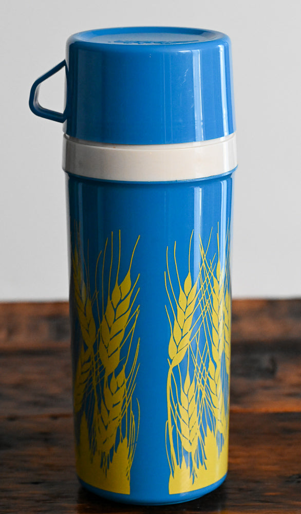 blue and yellow wheat print Agripro Aladdin thermos