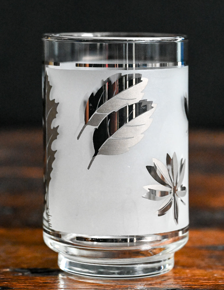 Libbey silver leaf foliage tumbler glasses