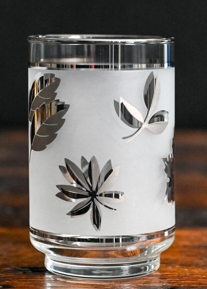 Libbey silver leaf foliage tumbler glasses