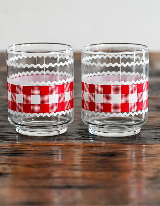 Libbey red and white gingham print juice glasses