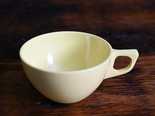 Sun-Valley yellow melamine tea cup