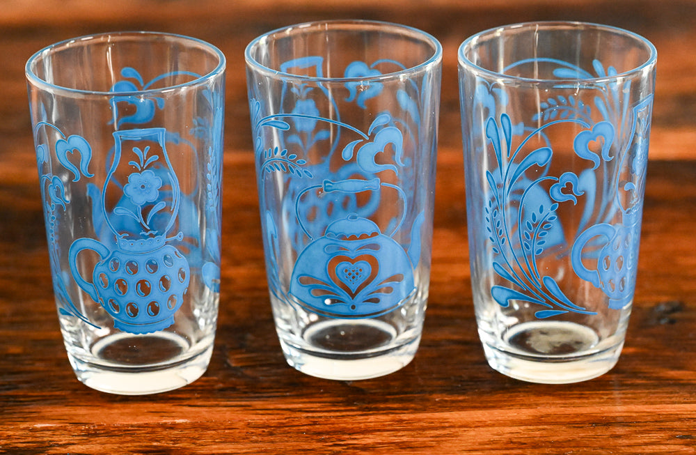 blue printed juice glasses