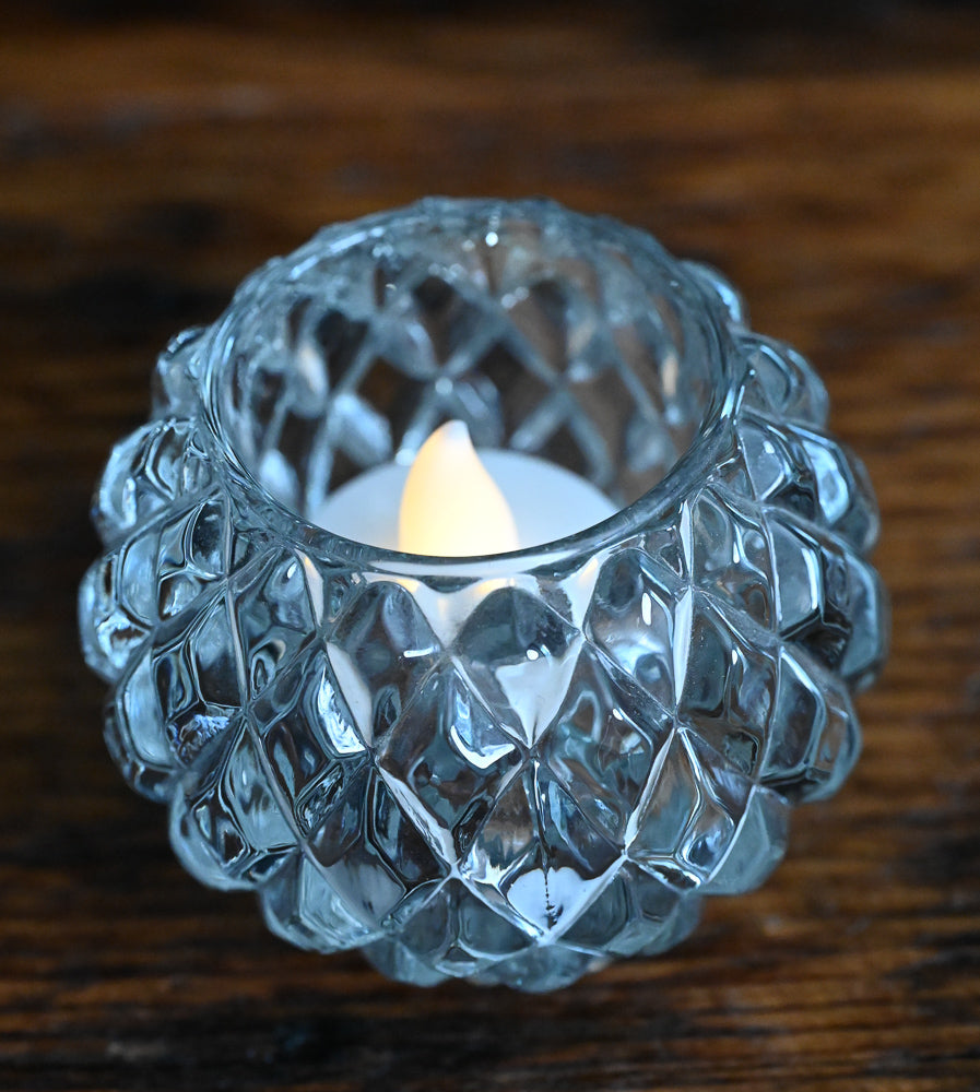 diamond cut tea light candleholder