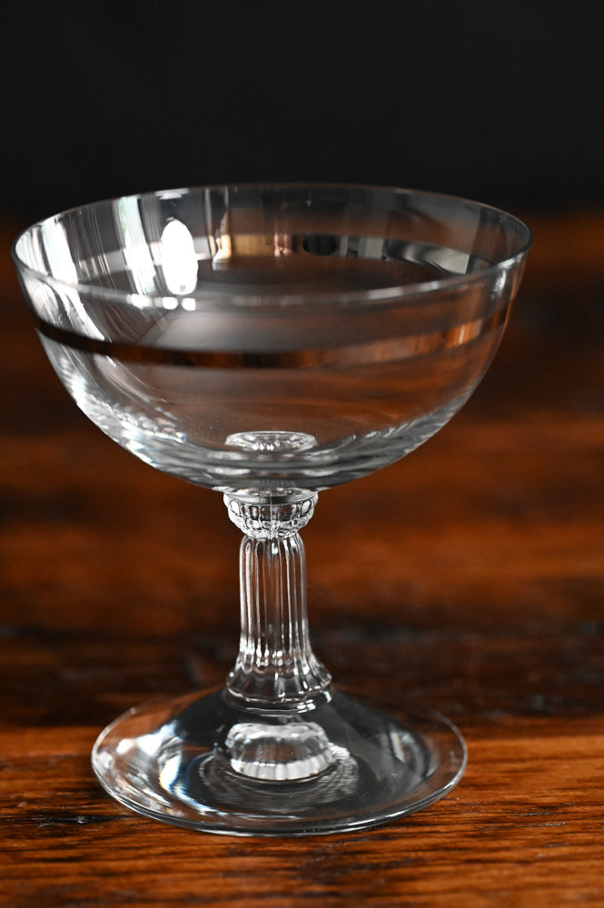 sil band ribbed stem champagne coupes