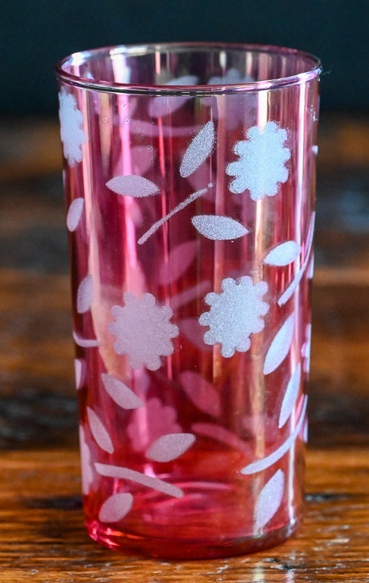 pink tumblers with white frosted flowers