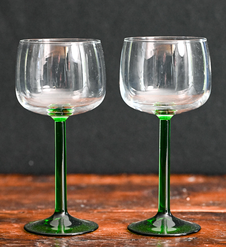 luminarc wine glasses with green glass stems