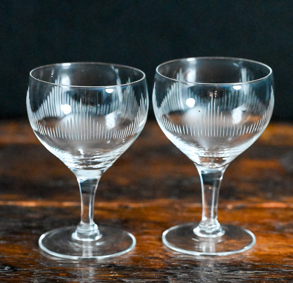 clear line etched wine glasses