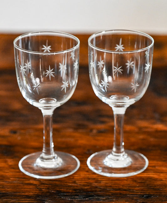 CG Quartzex clear cordial glasses with etched stars