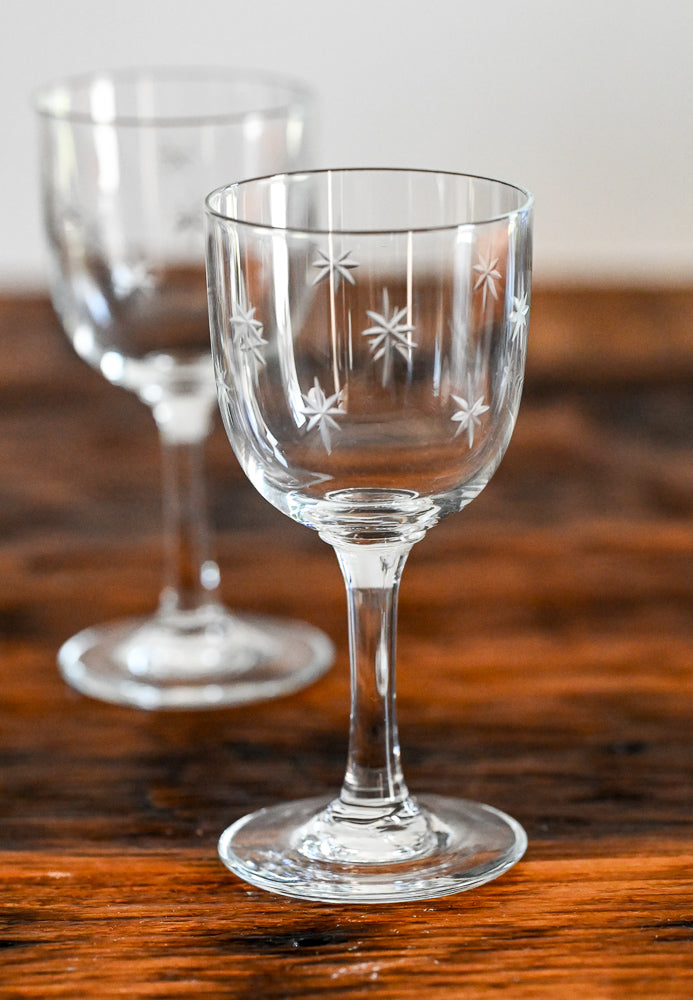 CG Quartzex clear cordial glasses with etched stars
