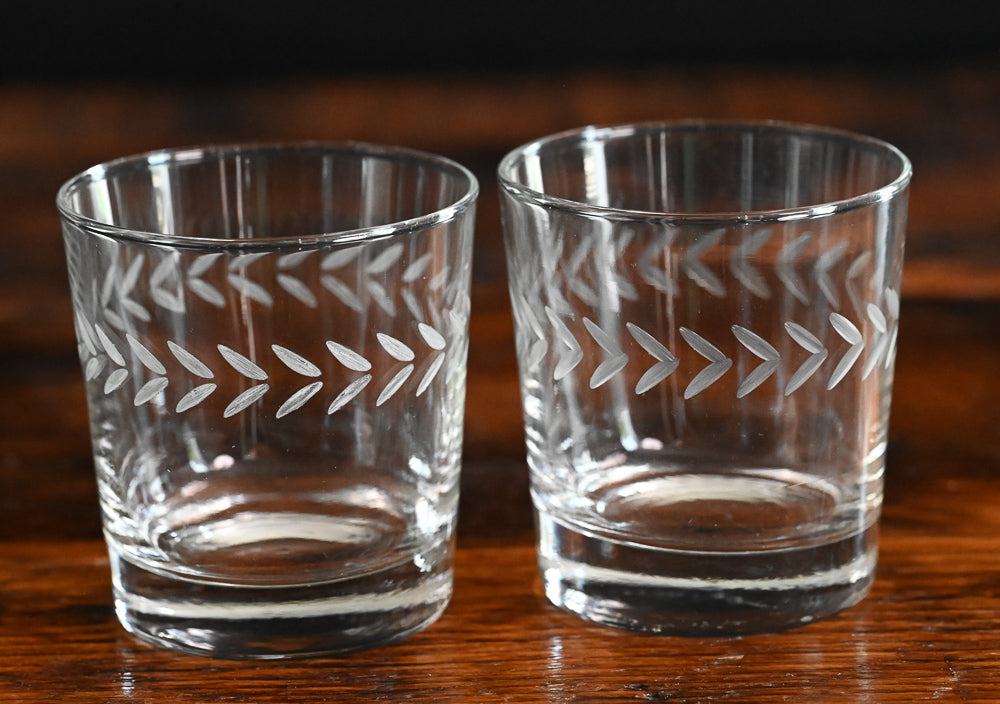 laurel leaf etched clear Anchor Hocking rocks glass