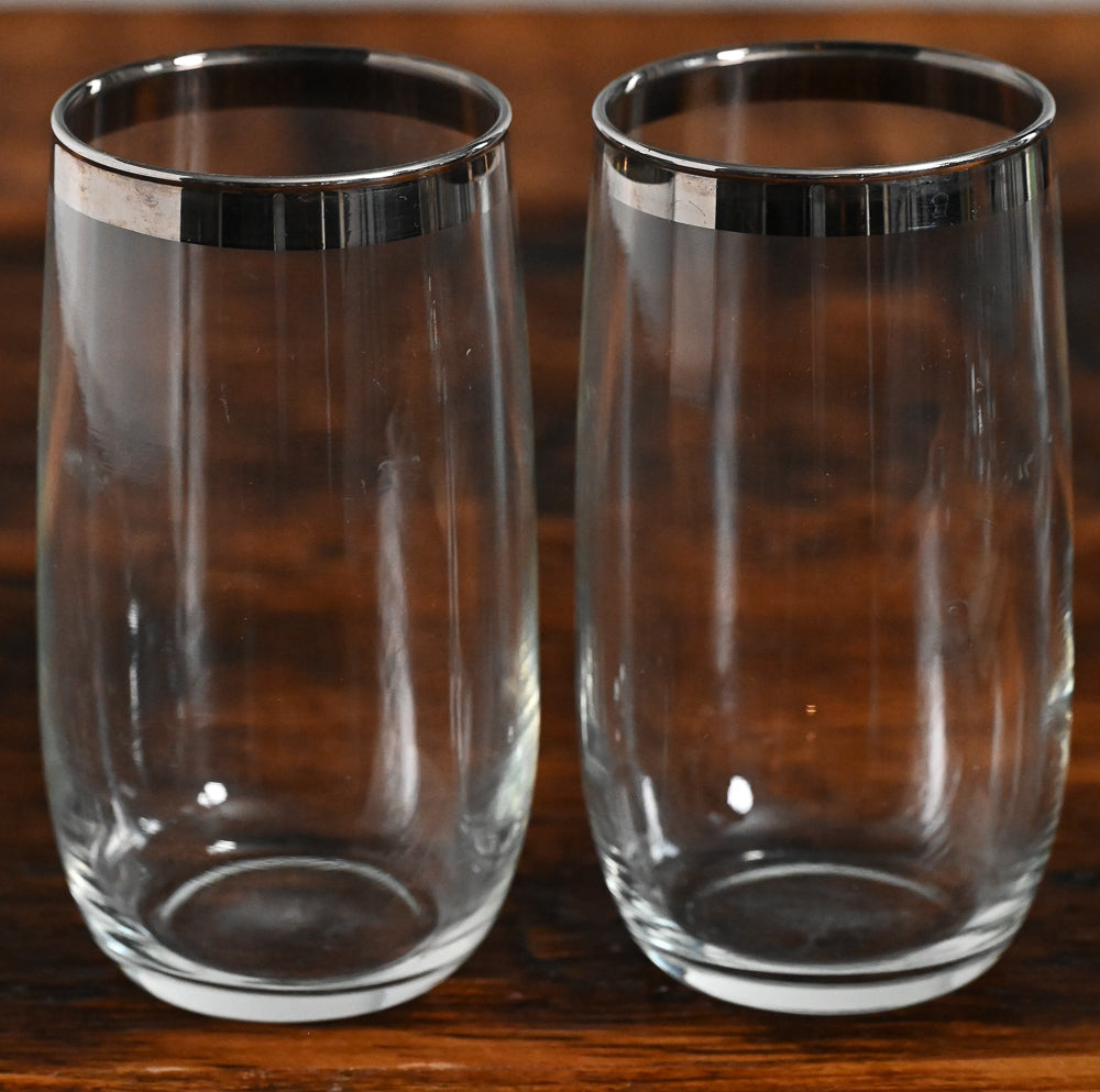 clear glass tumblers with silver rim