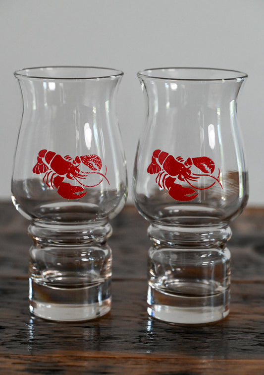 glasses with red lobster logo