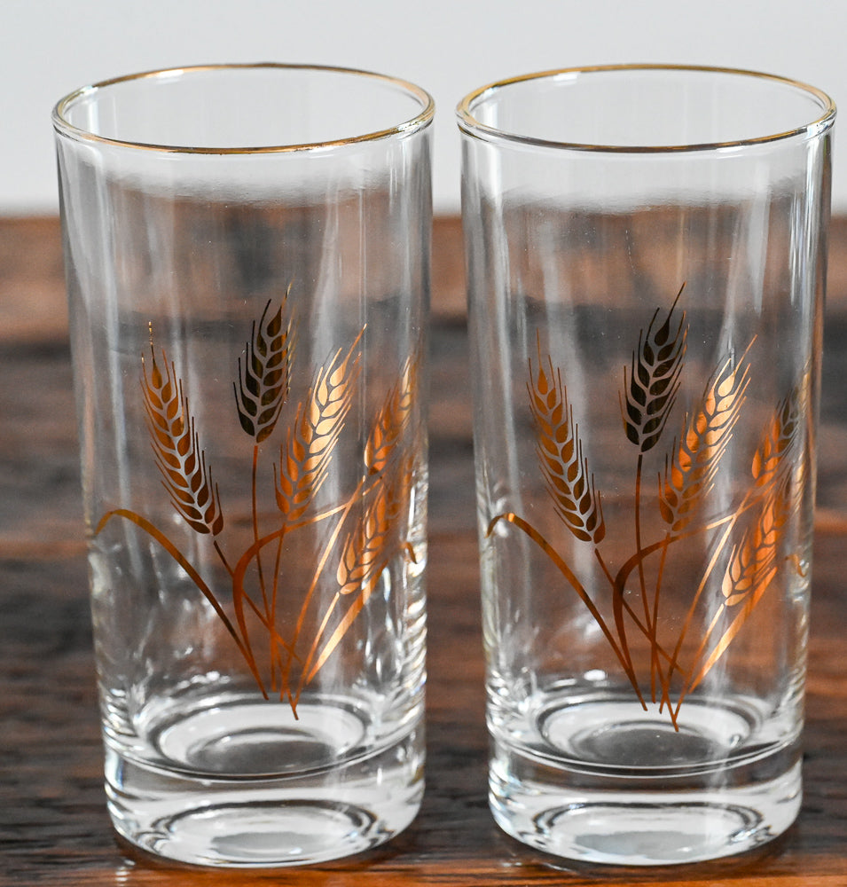 Libbey clear glass tumbler with gold wheat
