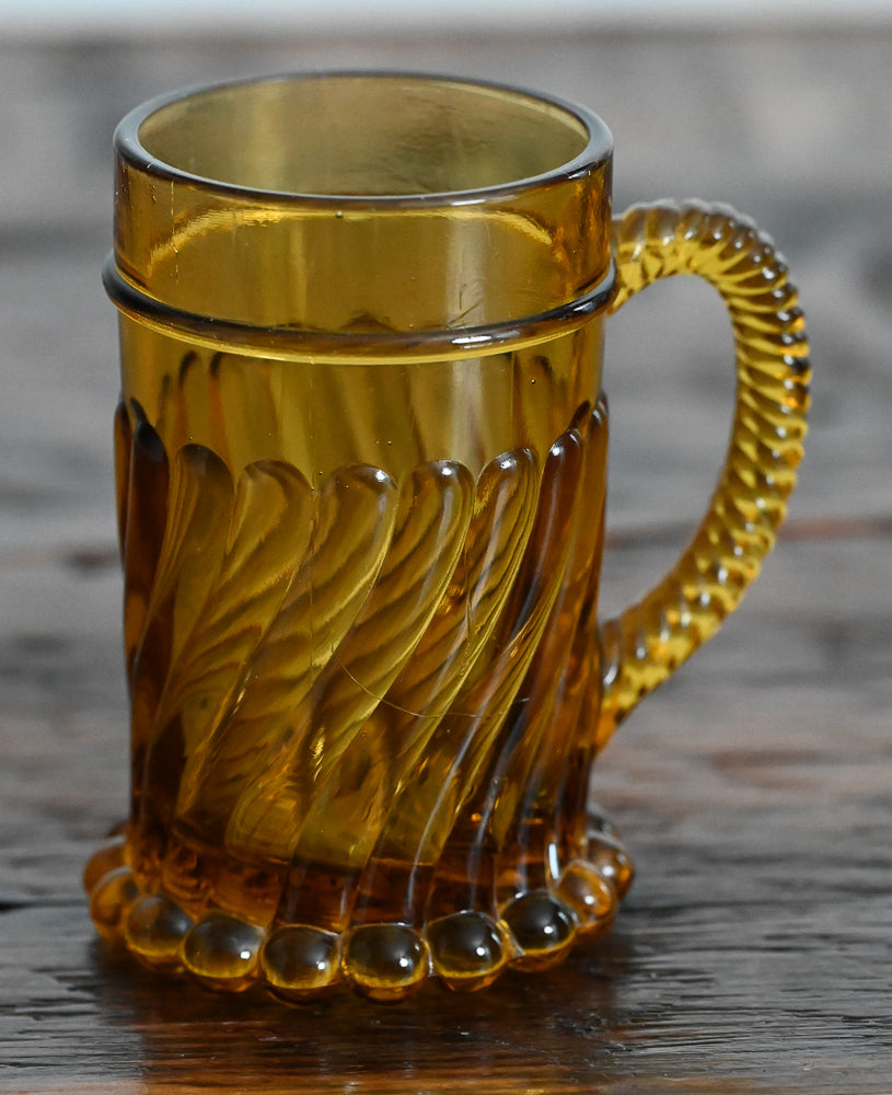 amber swirl handled glass