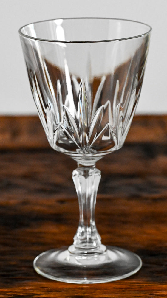 Cristal D'arques clear cut wine glasses
