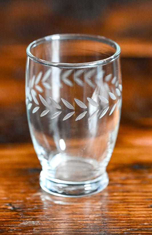 laurel leaf etched juice glass