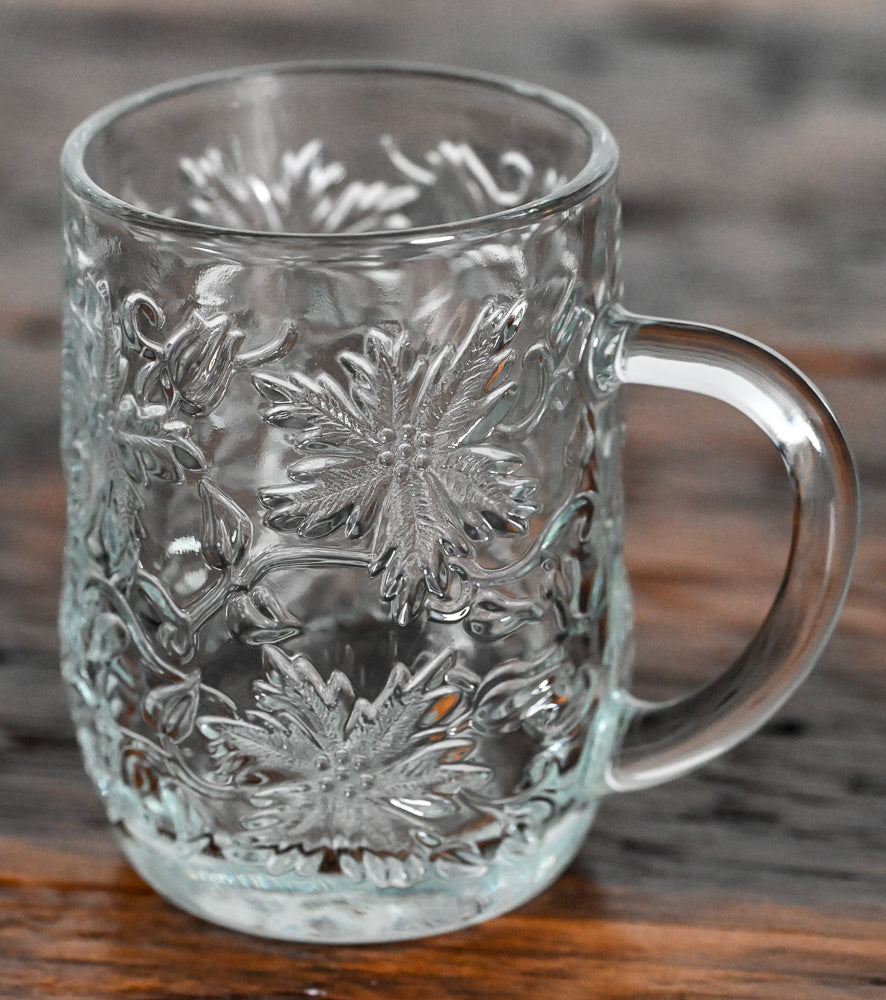 Princess House pointsettia glass mugs