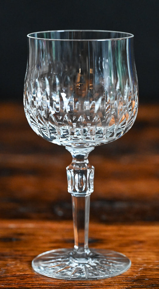 cut crystal wine glasses